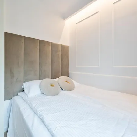 Apartament Prime - White Pearl *