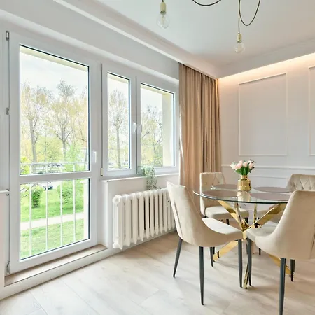 Prime - White Pearl Gdańsk